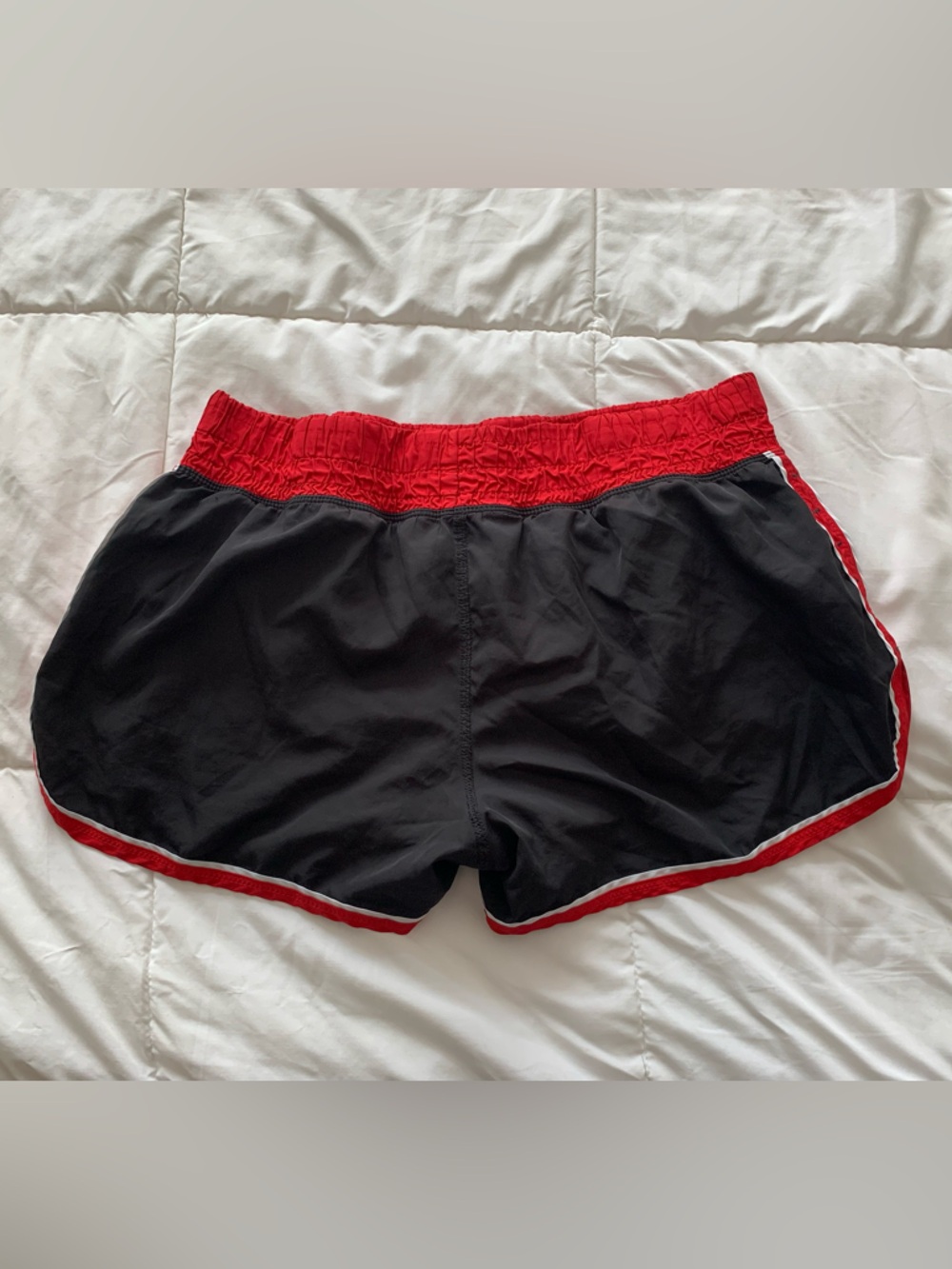 Source Unknown Black Athletic Shorts with Red Trim